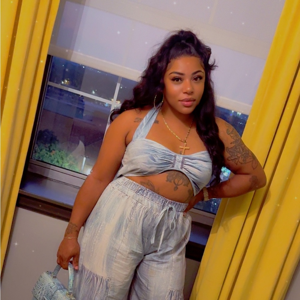 Meet your Posher, Shameeka